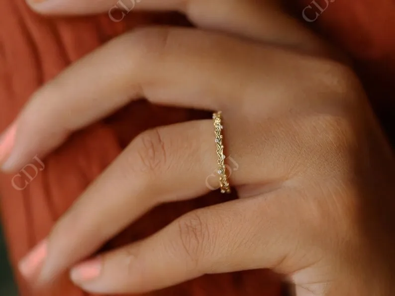 0.064CT Round Natural Diamond Wedding Band