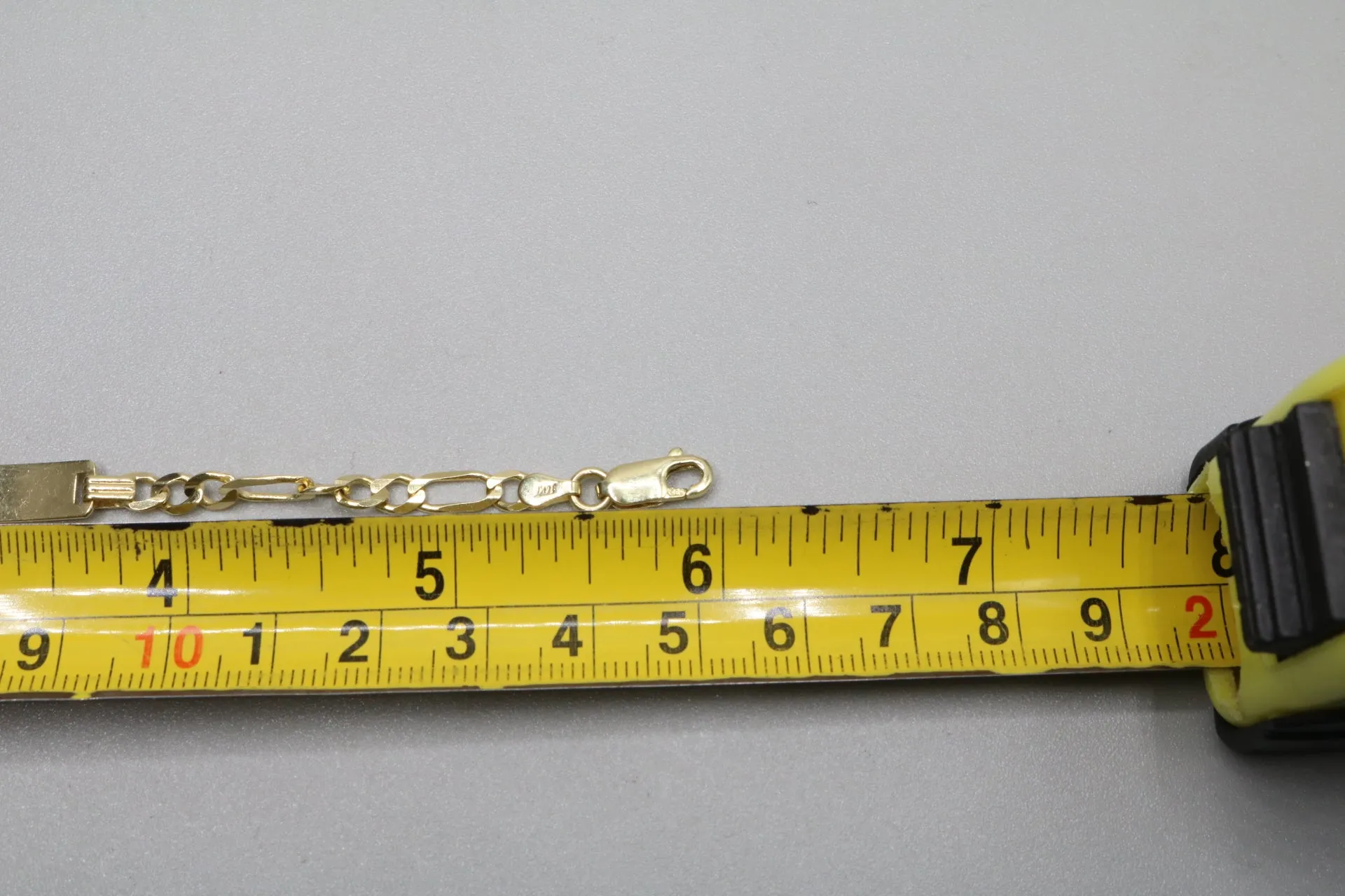 14K Yellow Gold Figaro Style Bracelet (Length 6 Inches)