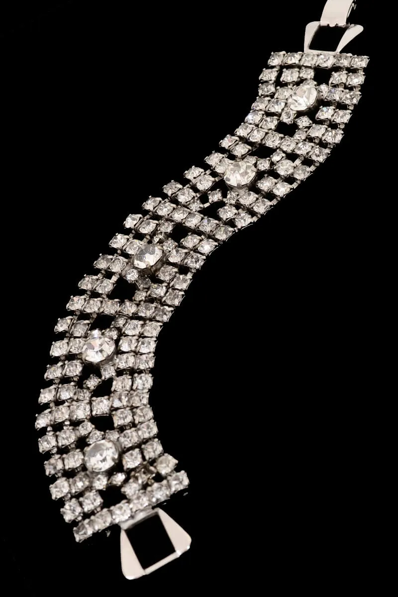 1950s Thick Rhinestone Bracelet w/ Large Center Stones