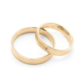 4mm wide ring with three row details
