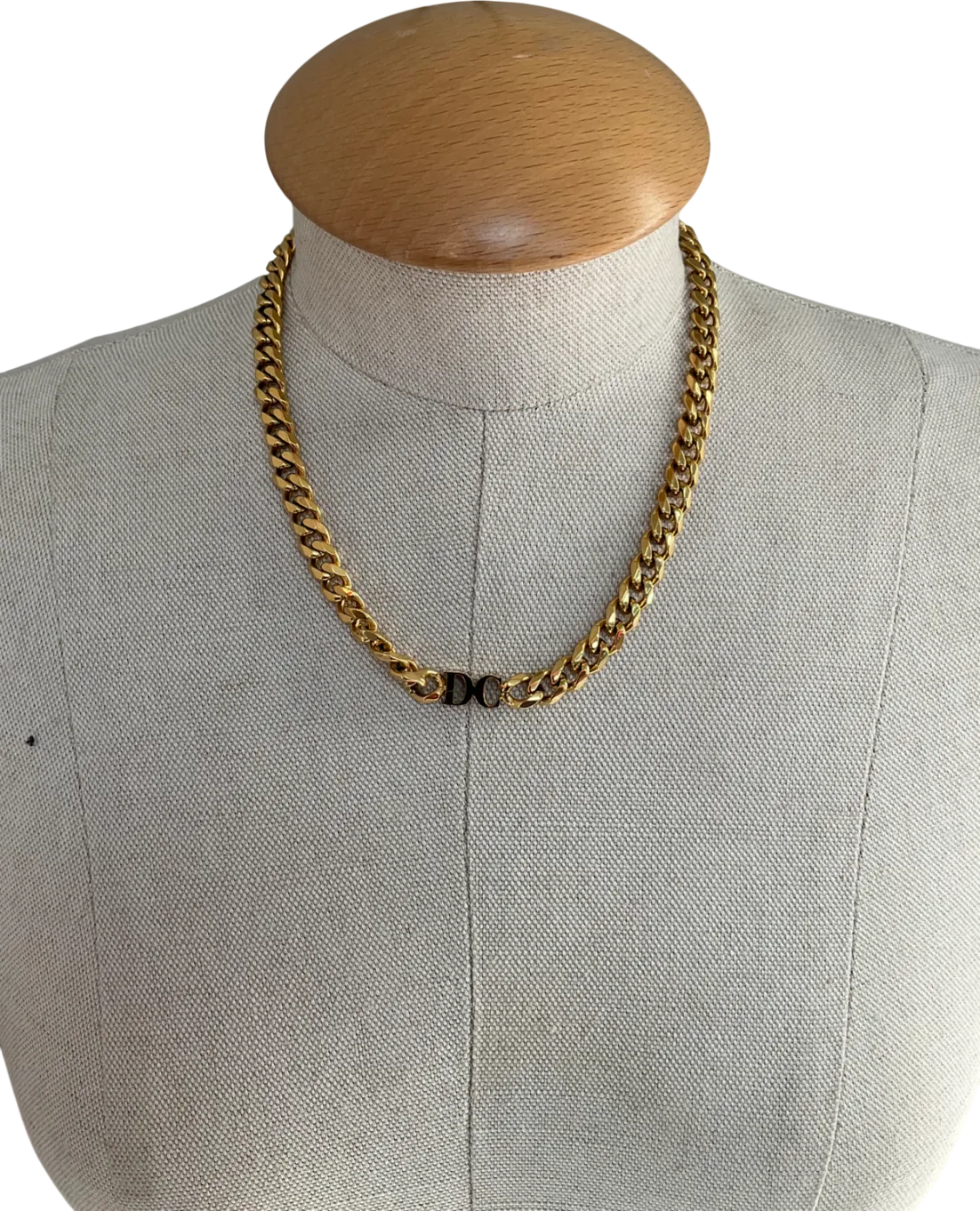 Abbott Lyon Metallic Dc Initial Interlock Choker Necklace One Size