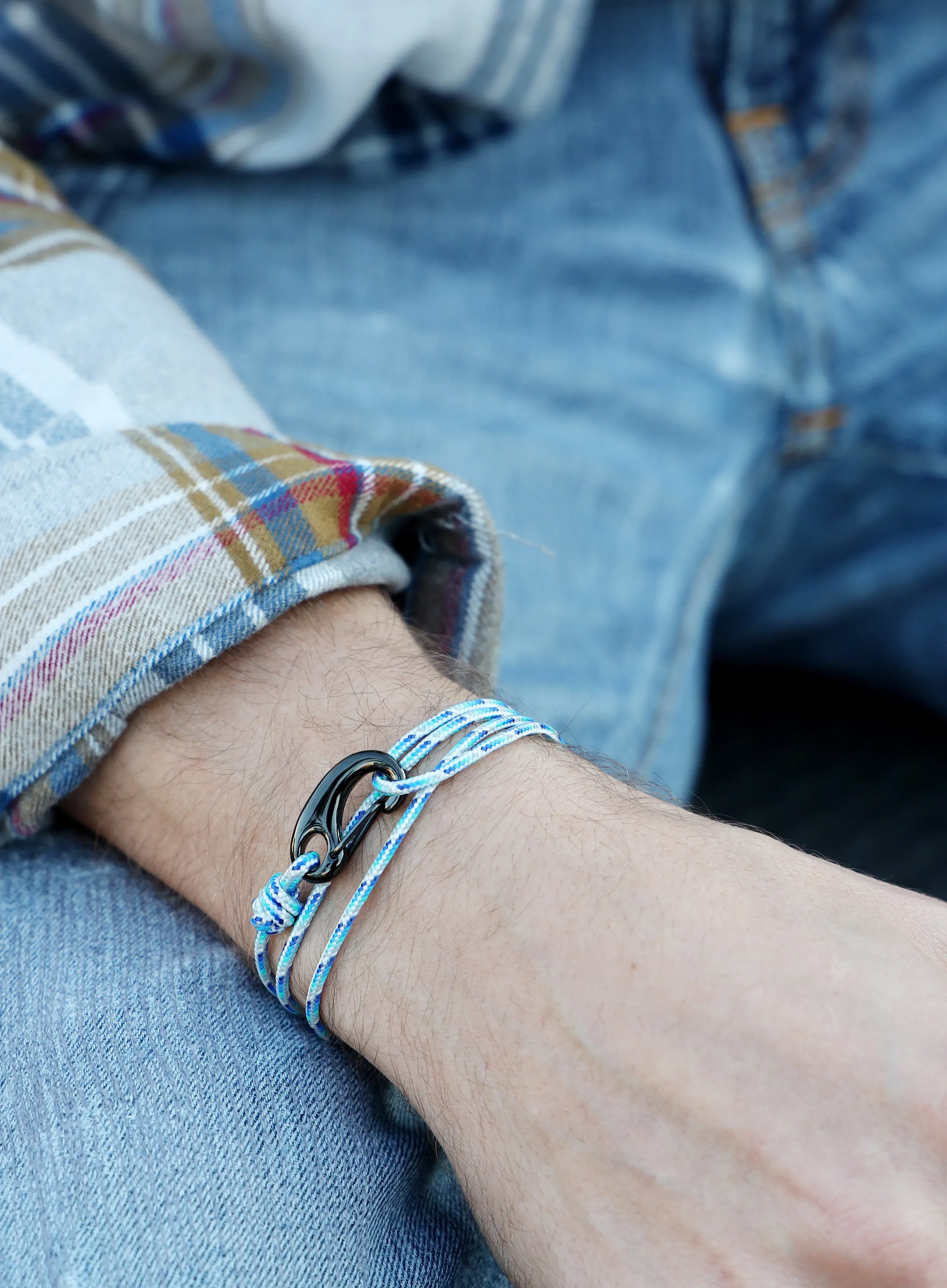 Blue   White Tactical Cord Bracelet for Men (Black Clasp - 19K)