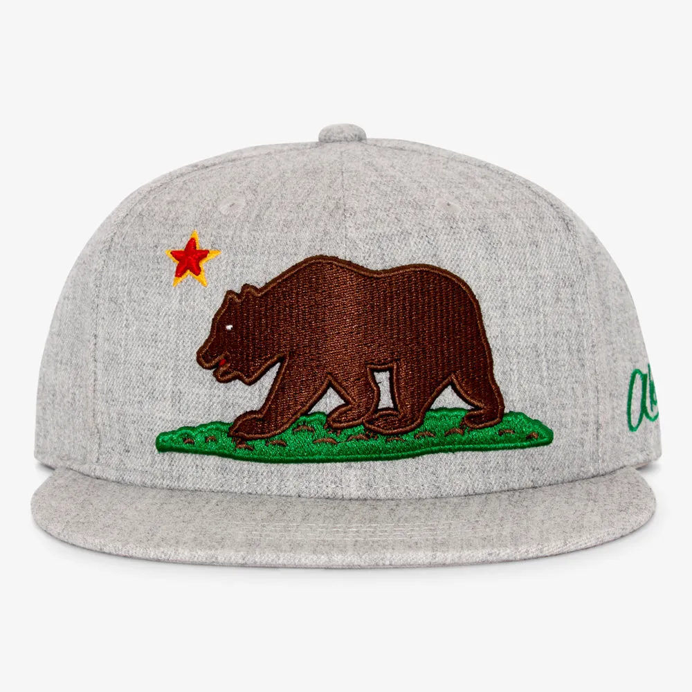 California Grizzly Snapback Hat