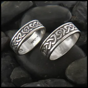 Celtic Heart Knot Band in Silver