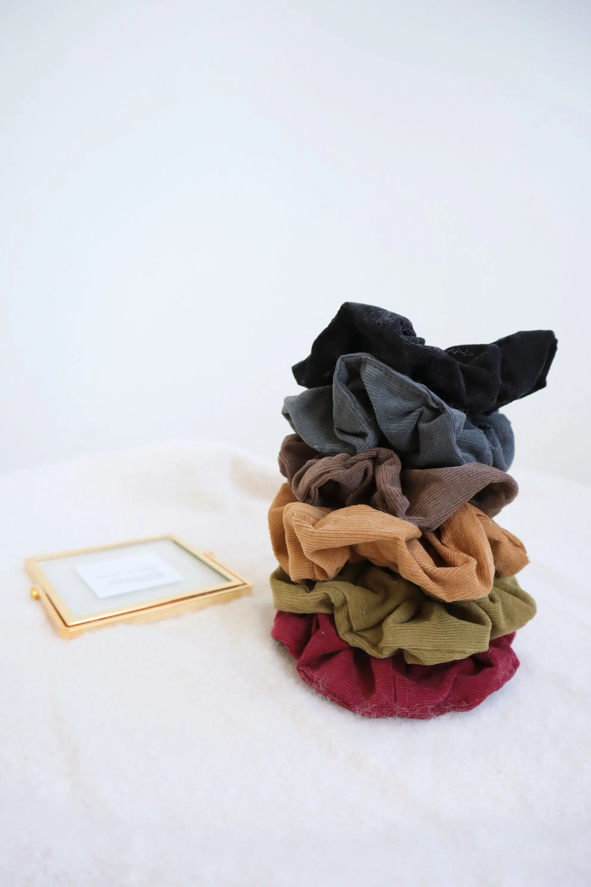 Corduroy Fabric Scrunchie Hair Tie (6Colors)