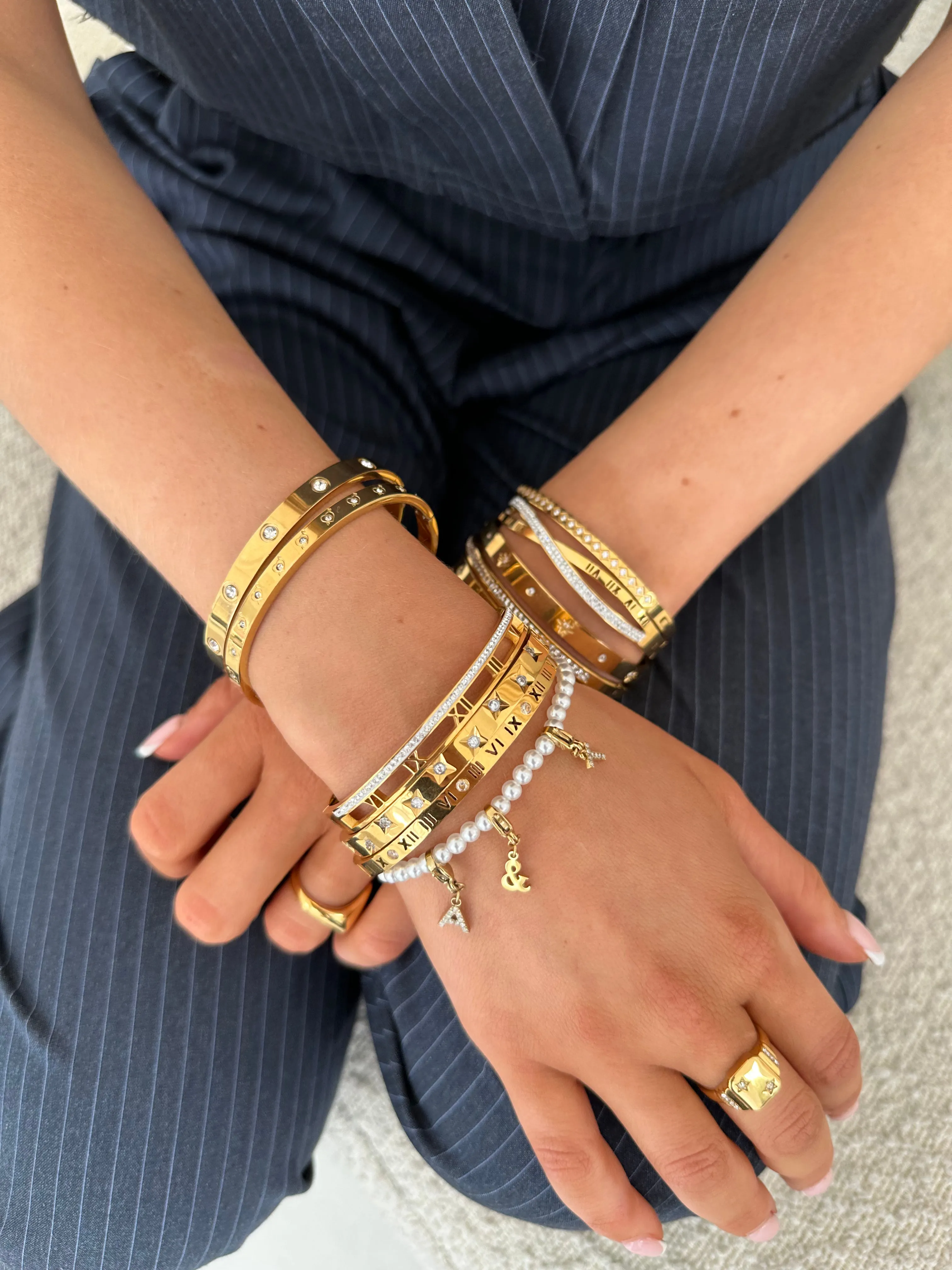 DREAM BANGLE