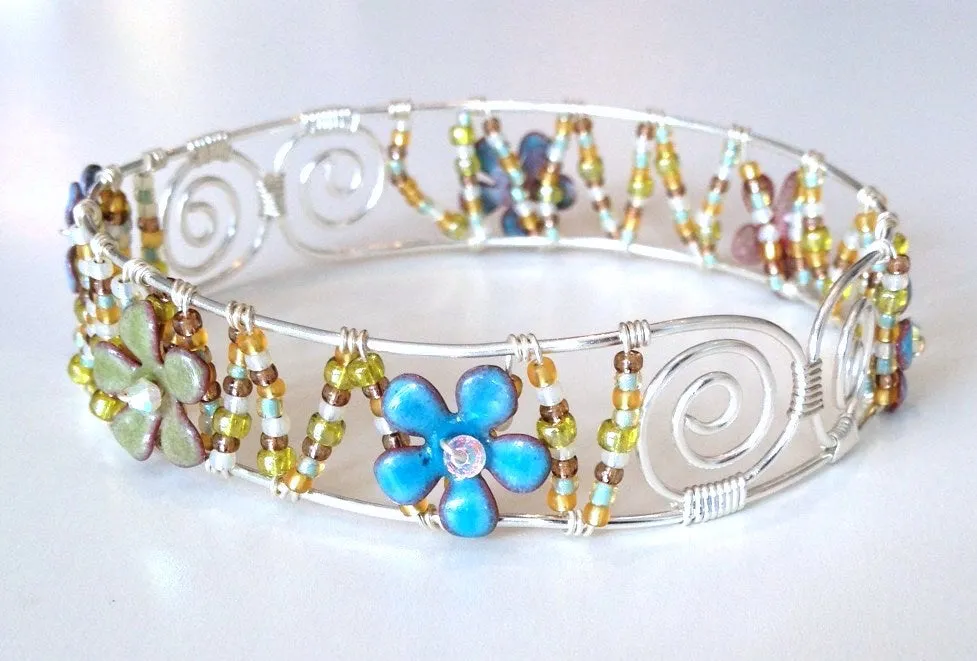 Duet Spiral Wire Wrap Bangle Class