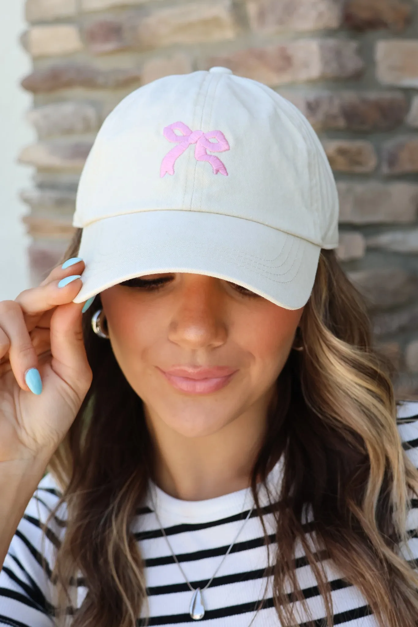 Embroidered Bow Hat