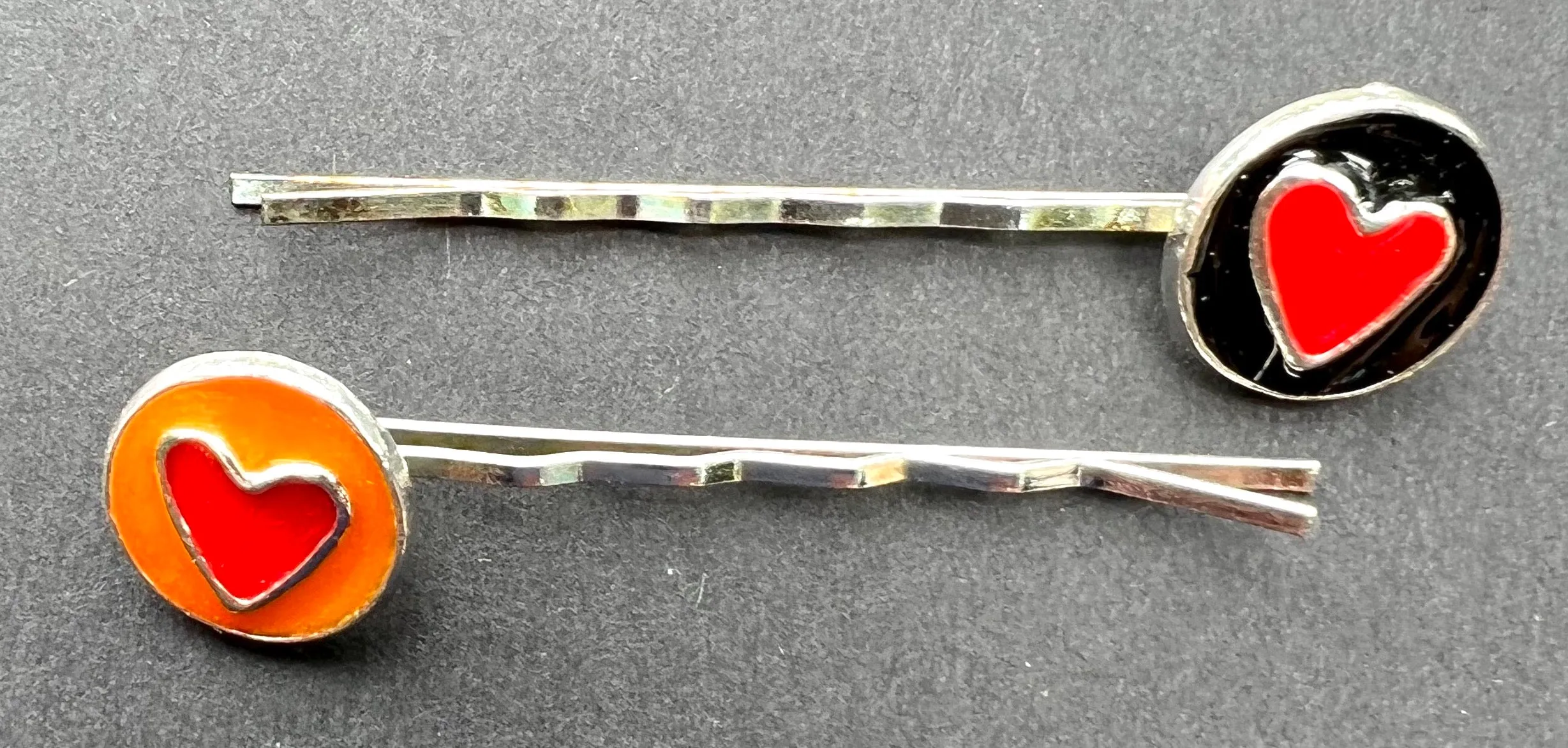 Enamel Heart 1980s  Hair Pins - Orange or Black