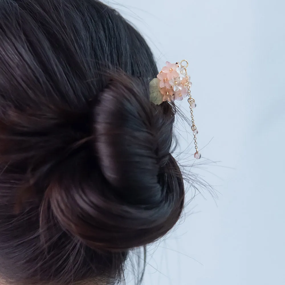 Flower Cluster Kanzashi Hairpin