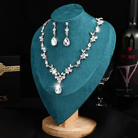 Generous bridal necklace, earrings, wedding essential zircon wedding jewelry set, retro French light luxury jewelry
