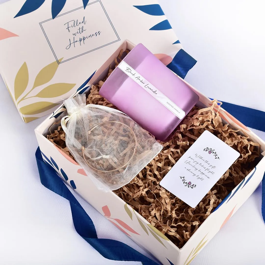 Gleevers Gift Set for Women |Gift Box Pack of 2 with Candle (Black Amber Lavender,250gm) & Star Bracelet|Birthday Gift,Anniversary Gift, Valentine Gift, Secret Santa Gifts
