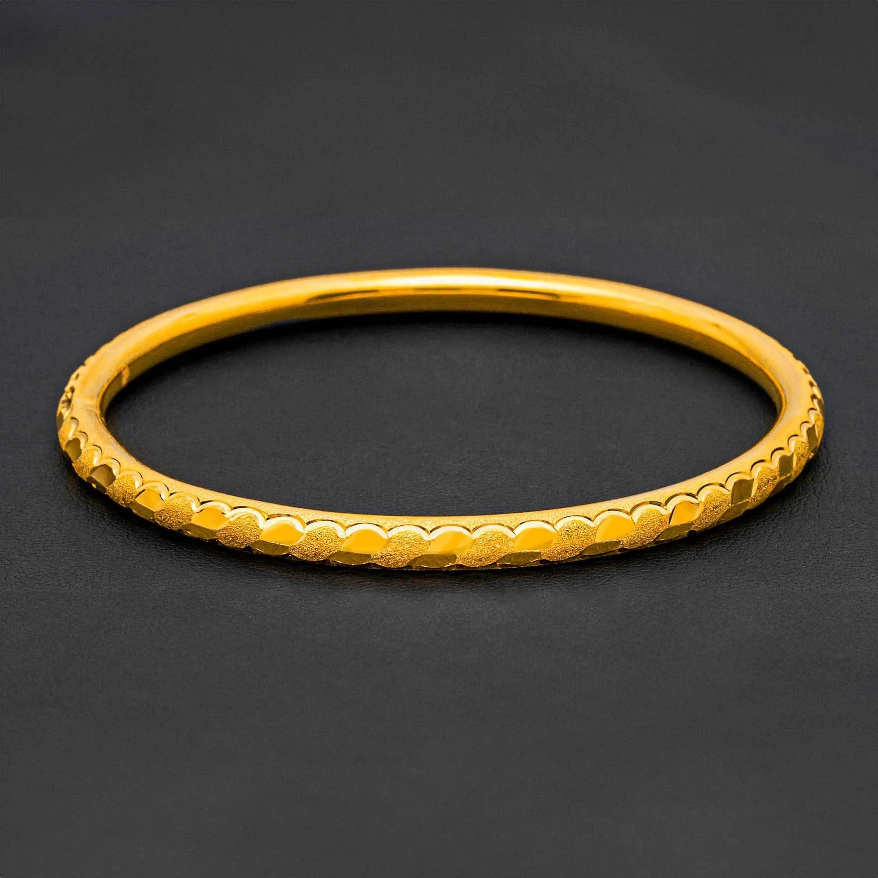 GOLDEN BANGLE PGB63-041