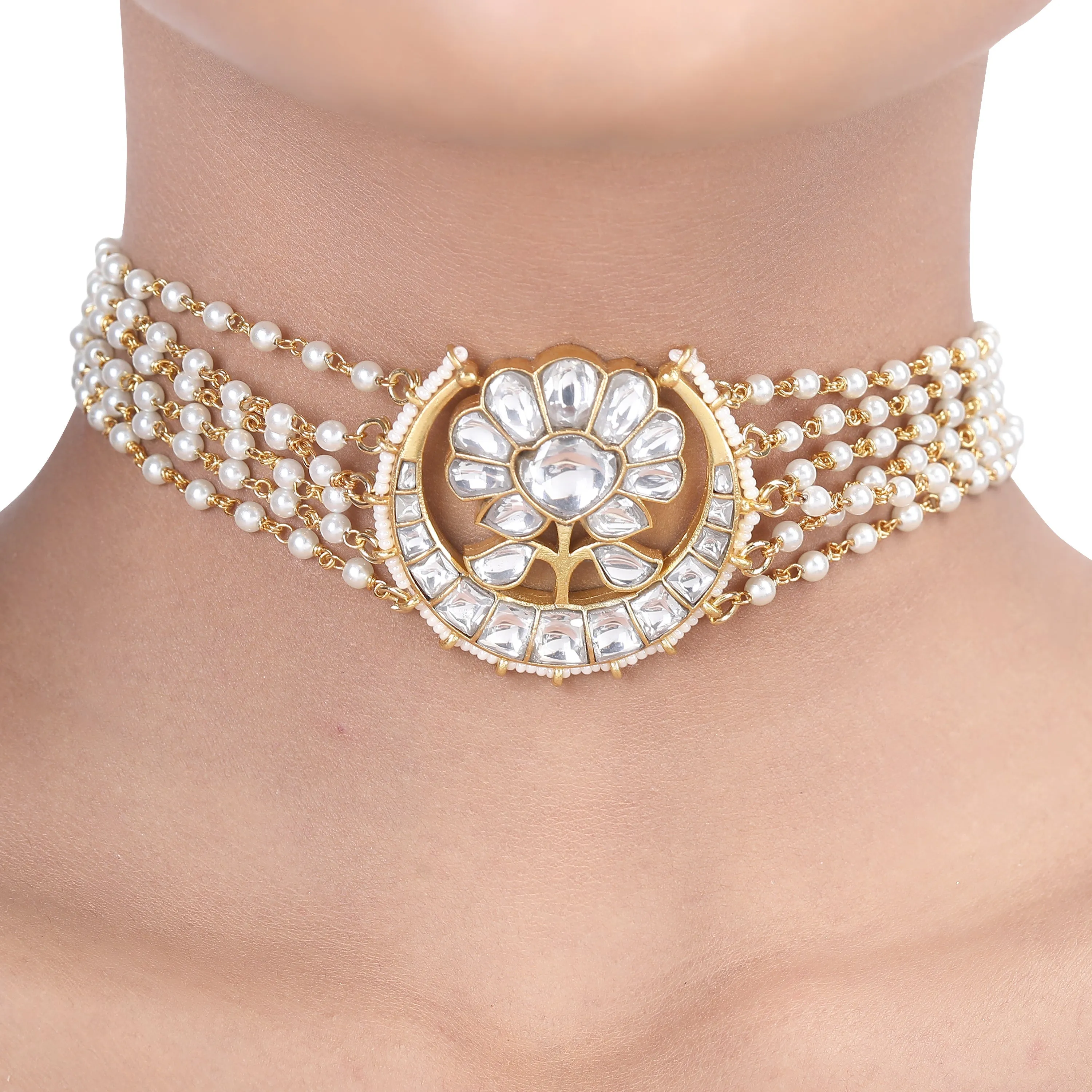 GULUBAND Zeena kundan choker set