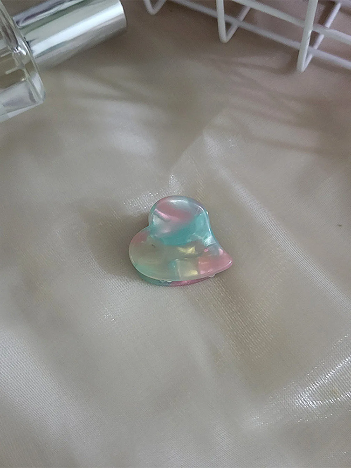 Heart-Shaped Symphony Bangs Chirp Broken Hairpin