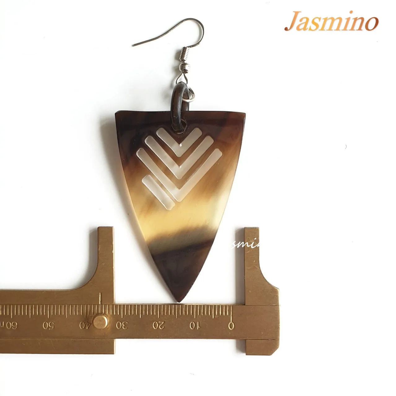 Jasmino Handmade Polished Arrow Dangle Earrings Made By Natural Buffalo Horn