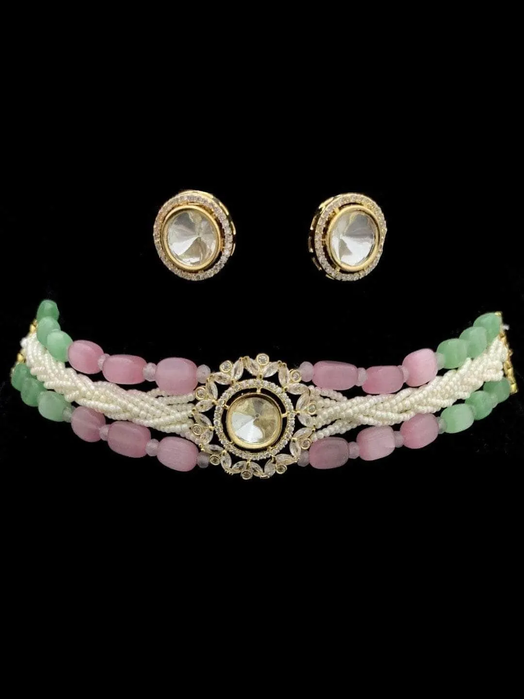 Local Charm Choker