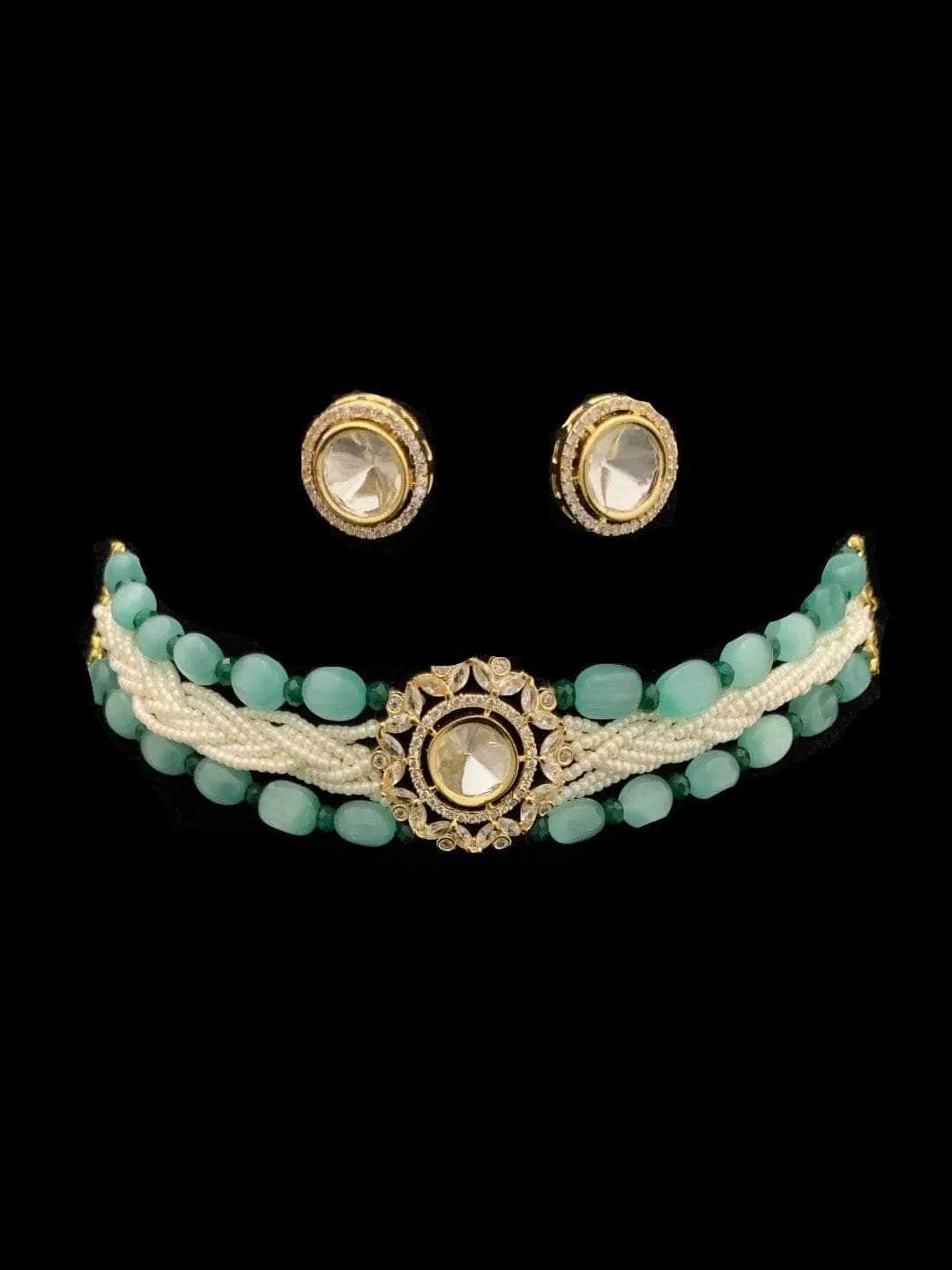 Local Charm Choker