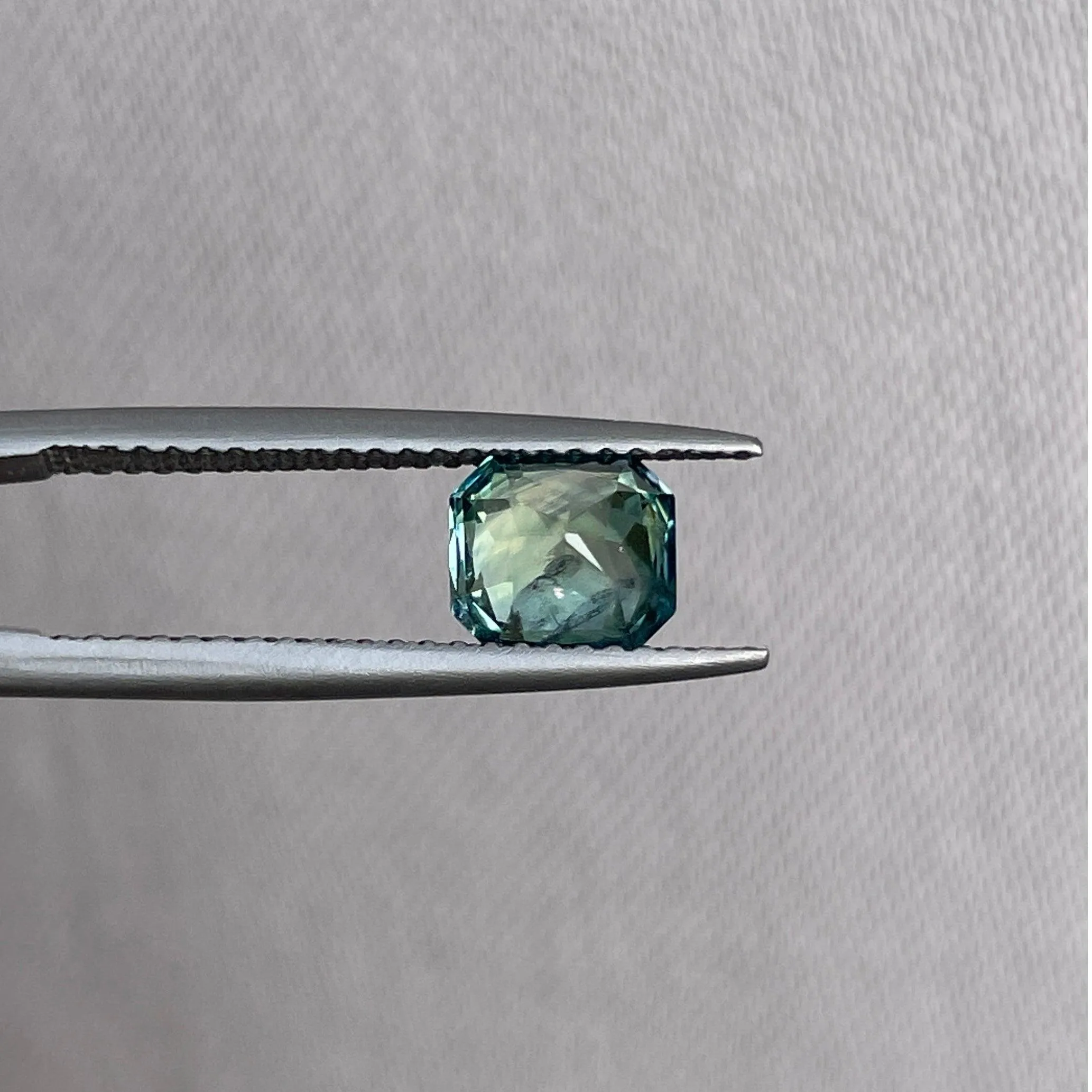 Minimalist 1.63 crt Radiant Shaped Green Sapphire for Pendant Necklace, Dainty Wedding Necklace Valentine's Gift for Her