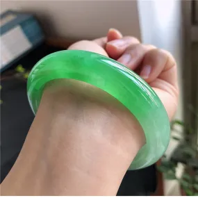 Natural Jade Bangle Jadeite Bangle Internal Diameter 58mm 00571