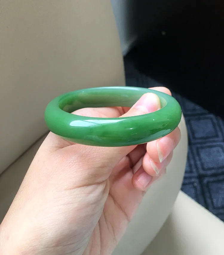 Natural Jade Bangle Nephrite Bangle Internal Diameter 55.8mm NBE029