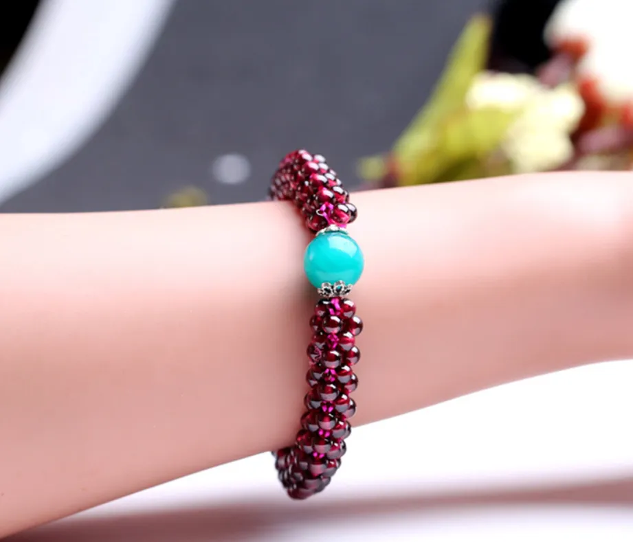 Natural wine red garnet bracelet
