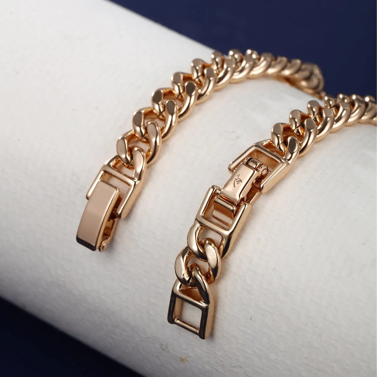 One-word Curved Bracelet Unisex Niche Cold Style Simple Personalized Hand Jewelry Trendy and Cool Cuban Chain Bracelet