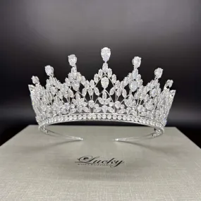 Quinceanera Tiara, Crown for Wedding, Elegant Corona, Sophisticated Bridal Headpiece