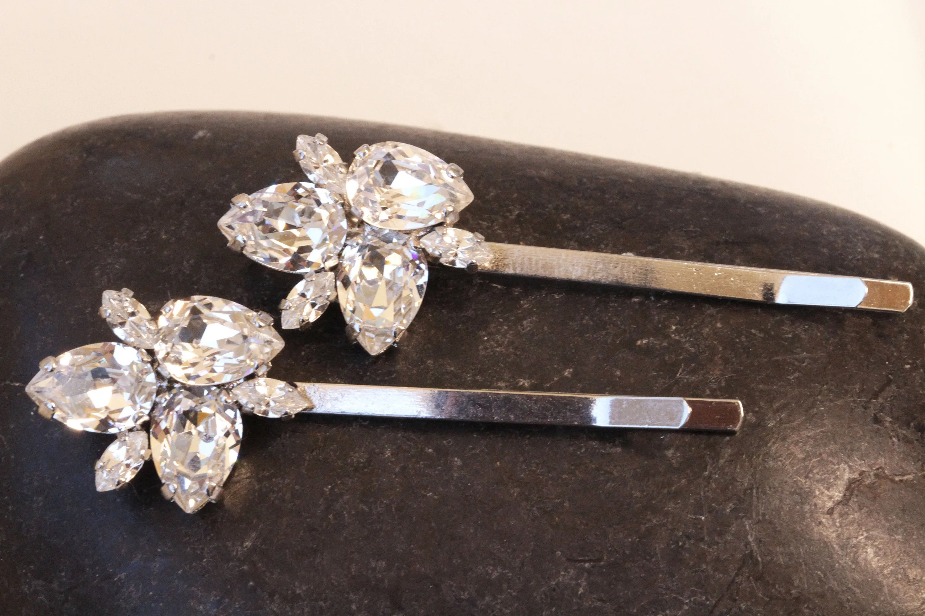 Rebeka BOBBY PINS