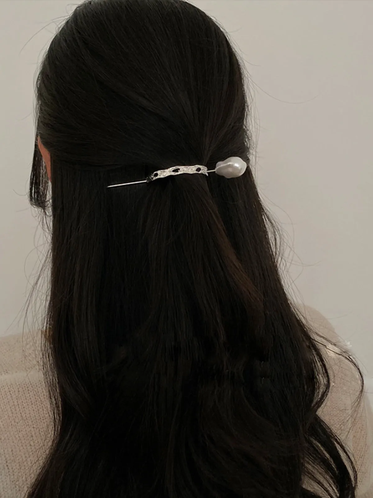 Silver Irregular Shaped Pearl Hairpin