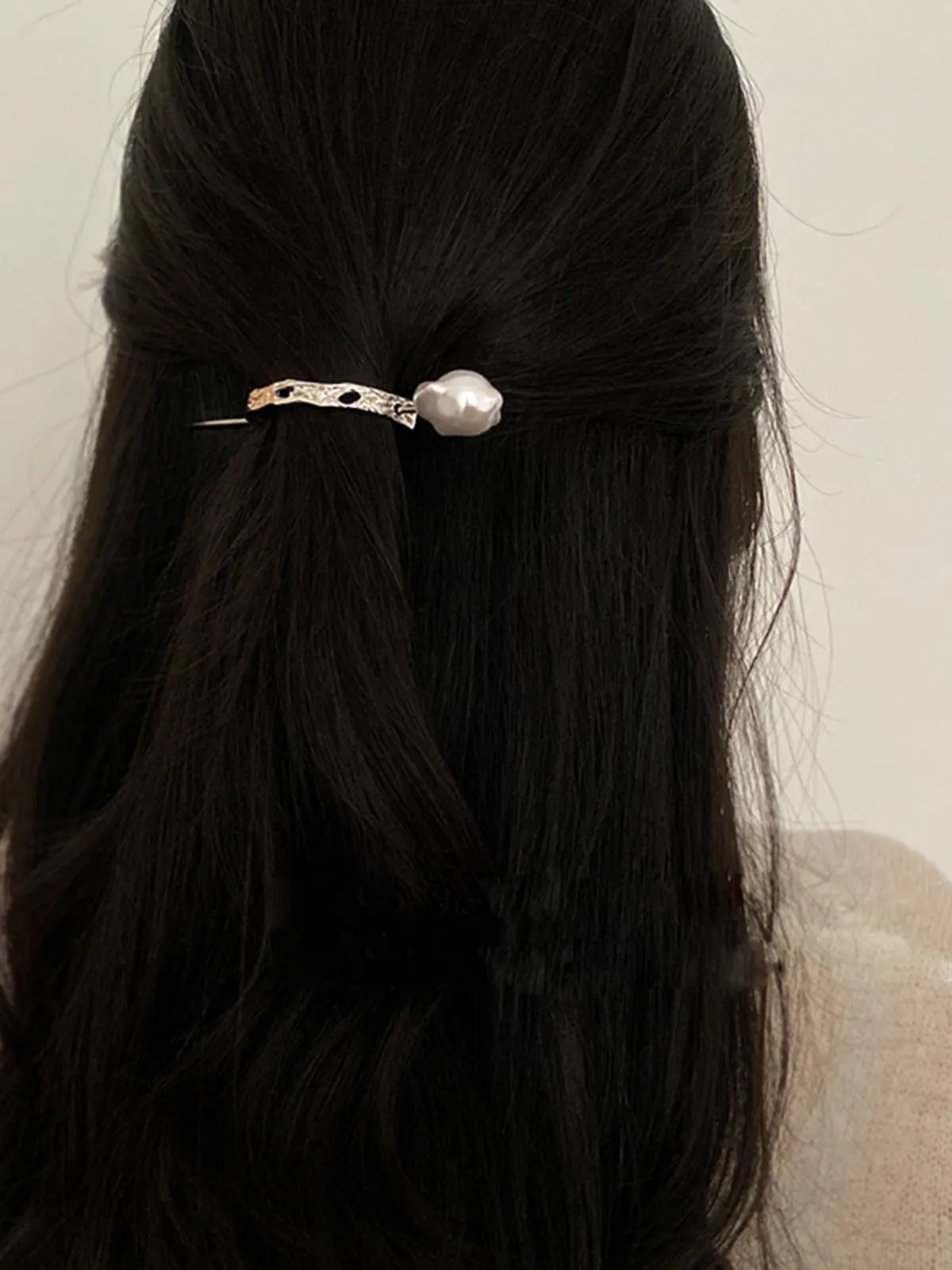 Silver Irregular Shaped Pearl Hairpin