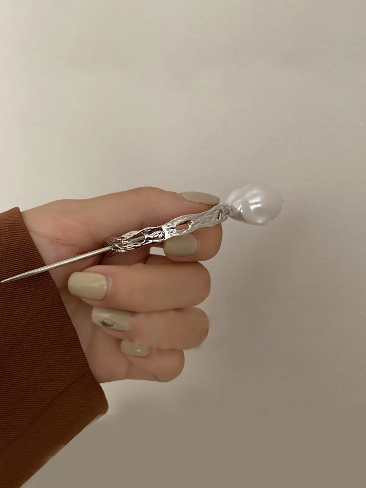 Silver Irregular Shaped Pearl Hairpin