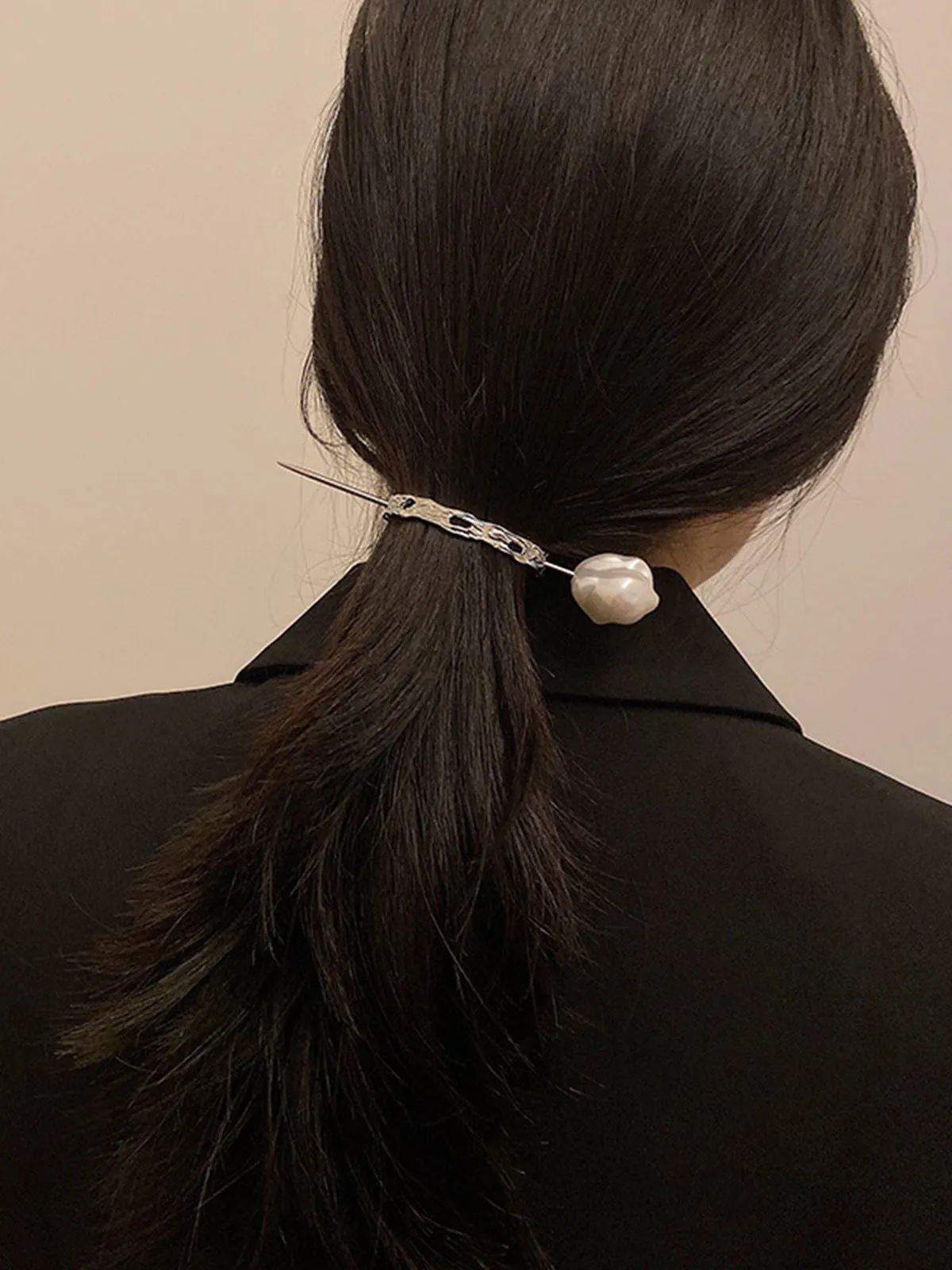 Silver Irregular Shaped Pearl Hairpin