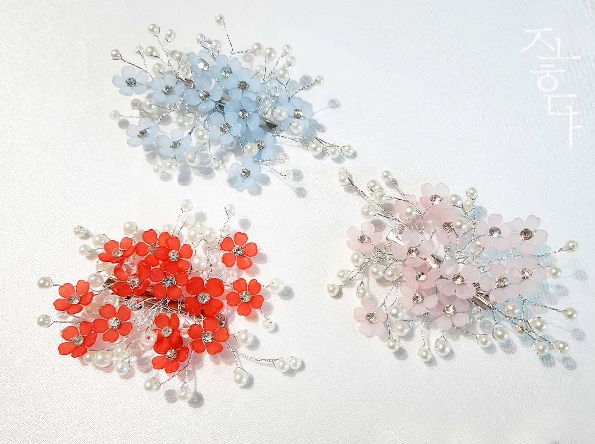 Spring Flower Hair Pin (3 Colors)