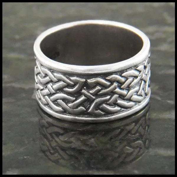 St. Andrew's Knot Ring in Silver