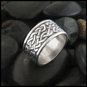 St. Andrew's Knot Ring in Silver
