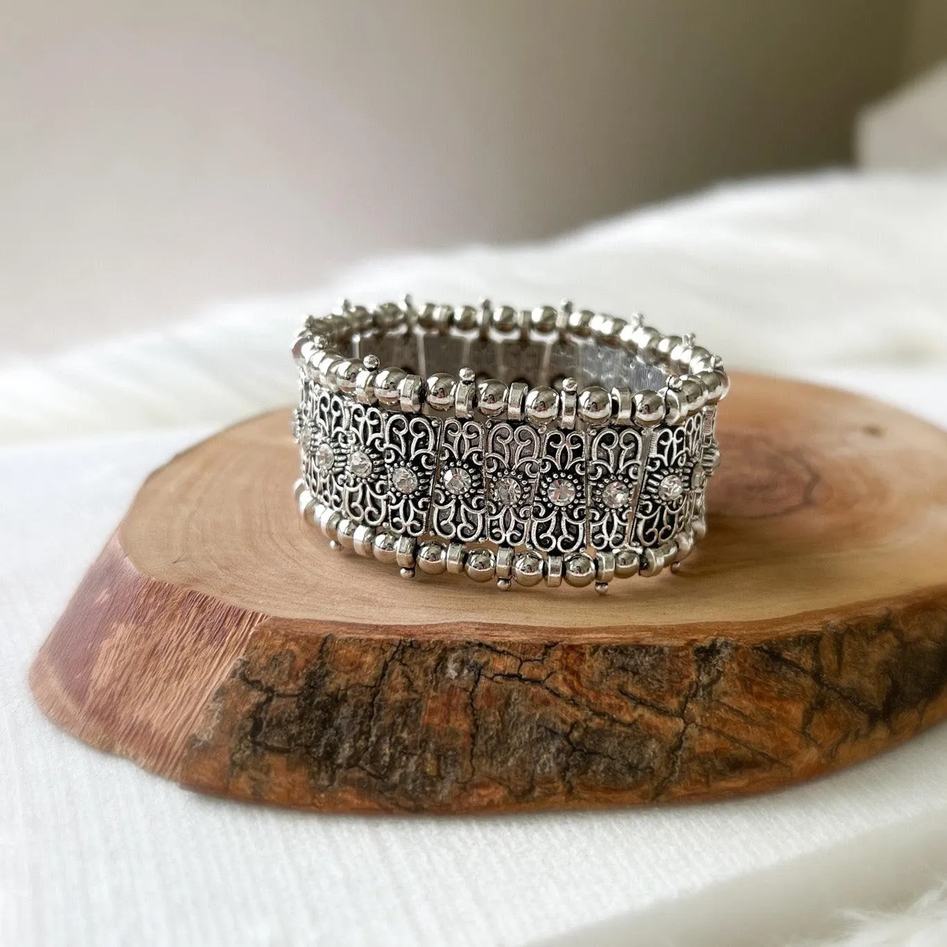 Tara Vintage Metal Bracelet - 3 STYLES