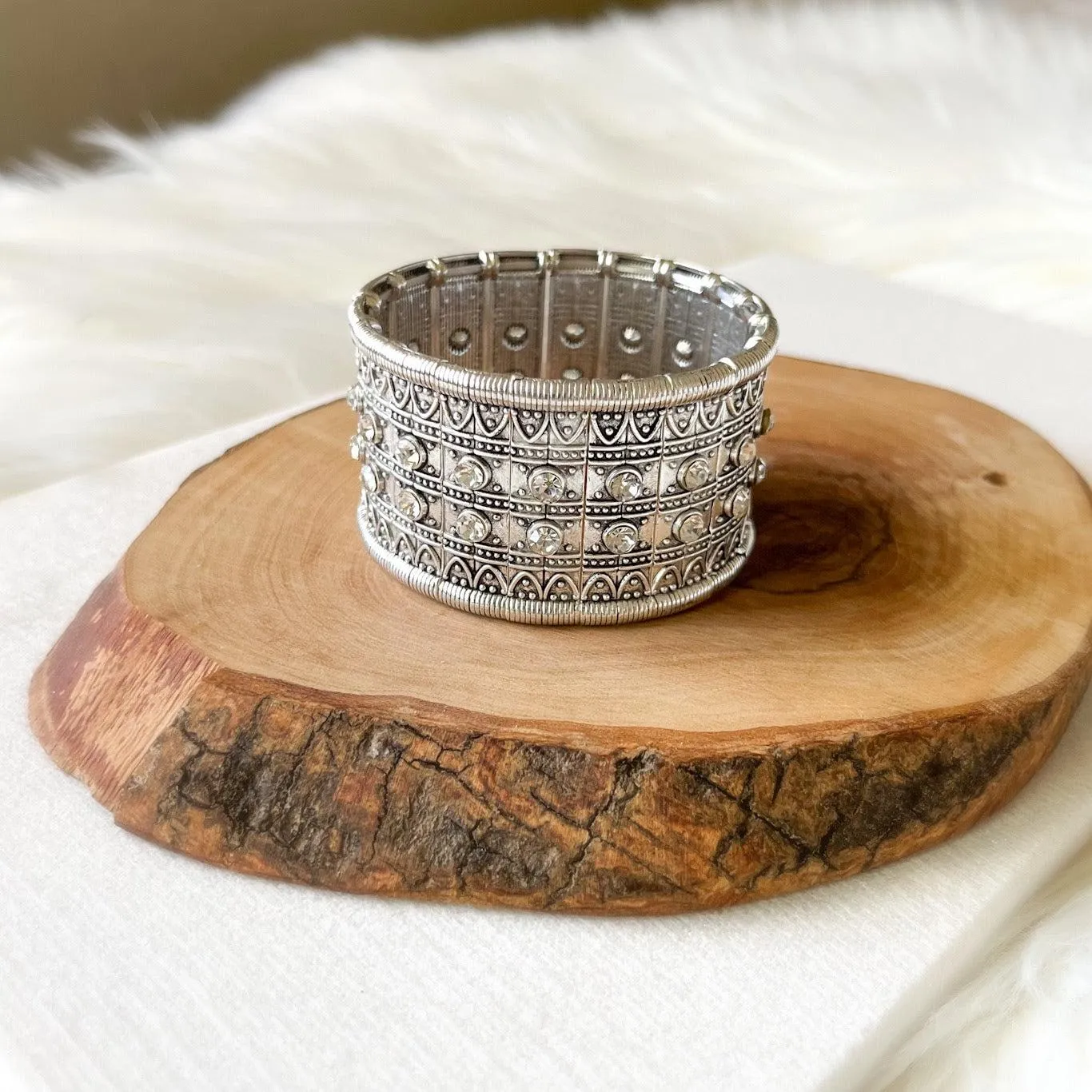 Tara Vintage Metal Bracelet - 3 STYLES