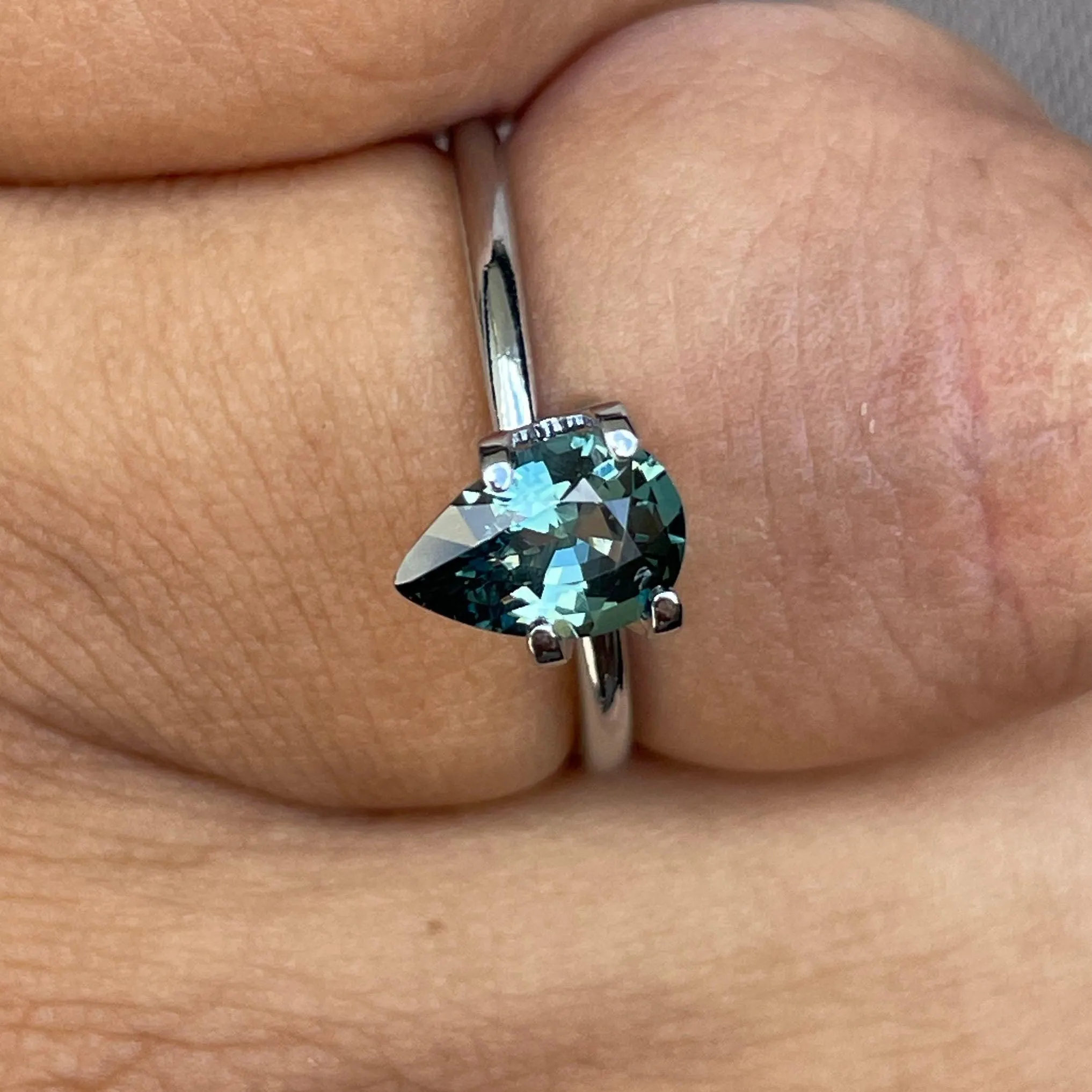 Teal Sapphire 1.15 Ct, Natural Teal Sapphire Ring, Parti sapphire, Teal Sapphire Engagement Ring, bespoke Ring, For Custom ring Loose gem