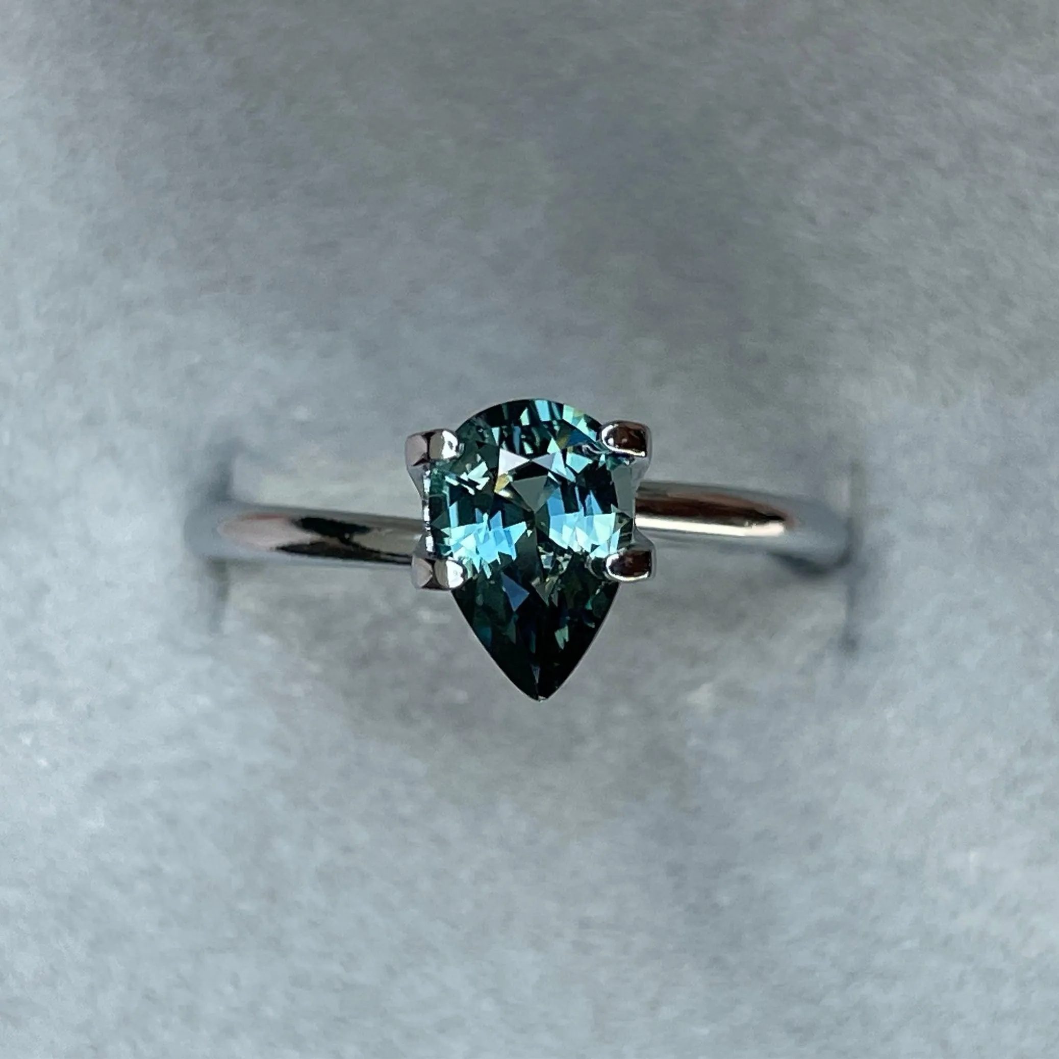 Teal Sapphire 1.15 Ct, Natural Teal Sapphire Ring, Parti sapphire, Teal Sapphire Engagement Ring, bespoke Ring, For Custom ring Loose gem