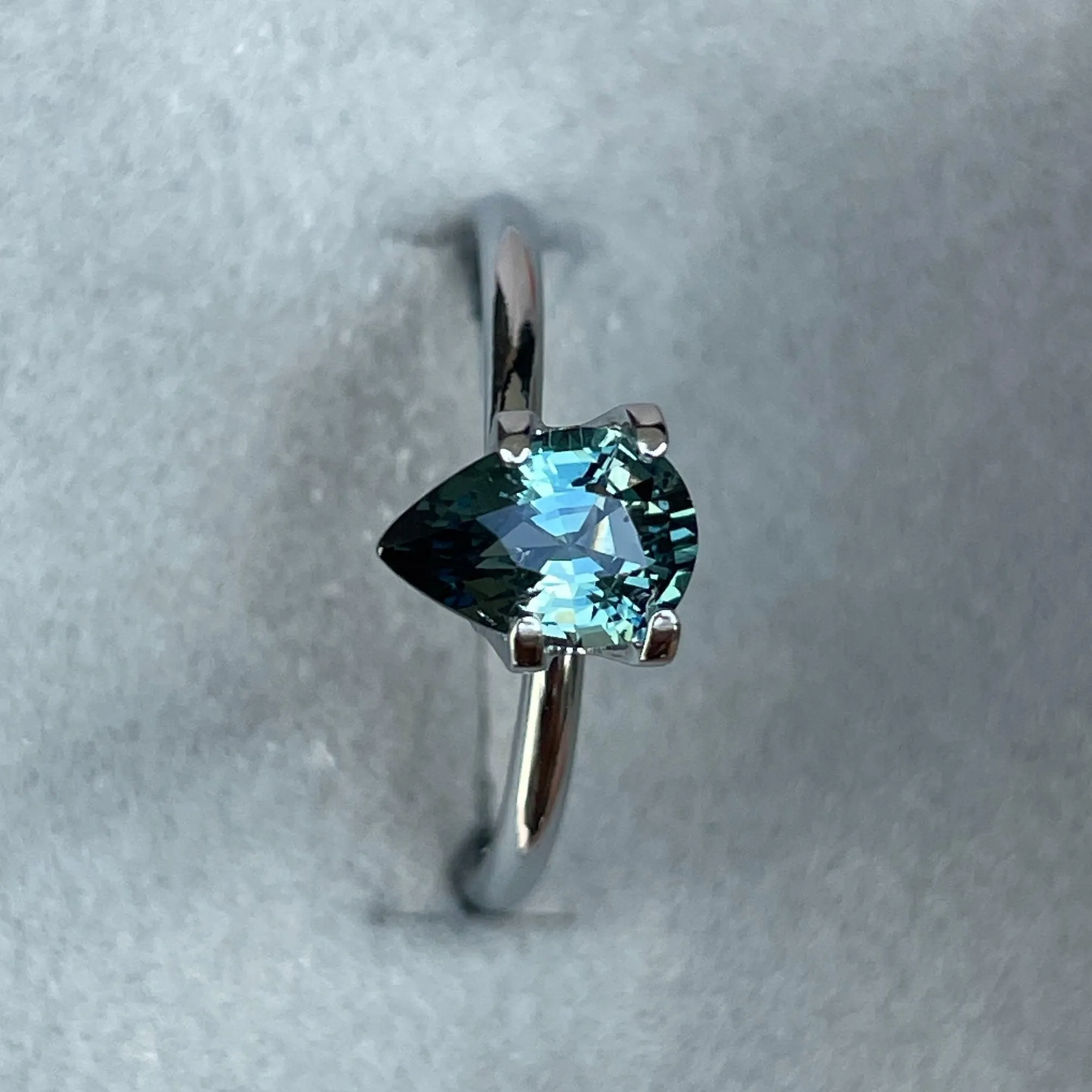Teal Sapphire 1.15 Ct, Natural Teal Sapphire Ring, Parti sapphire, Teal Sapphire Engagement Ring, bespoke Ring, For Custom ring Loose gem