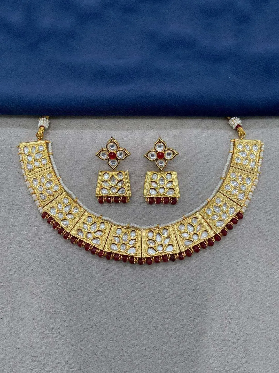 Trapeize Treasure Necklace