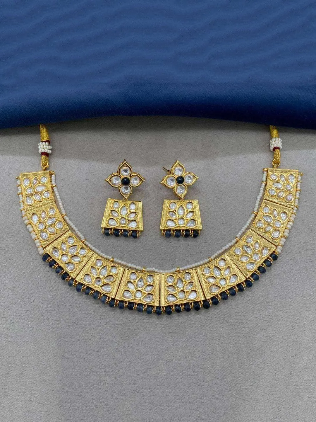 Trapeize Treasure Necklace